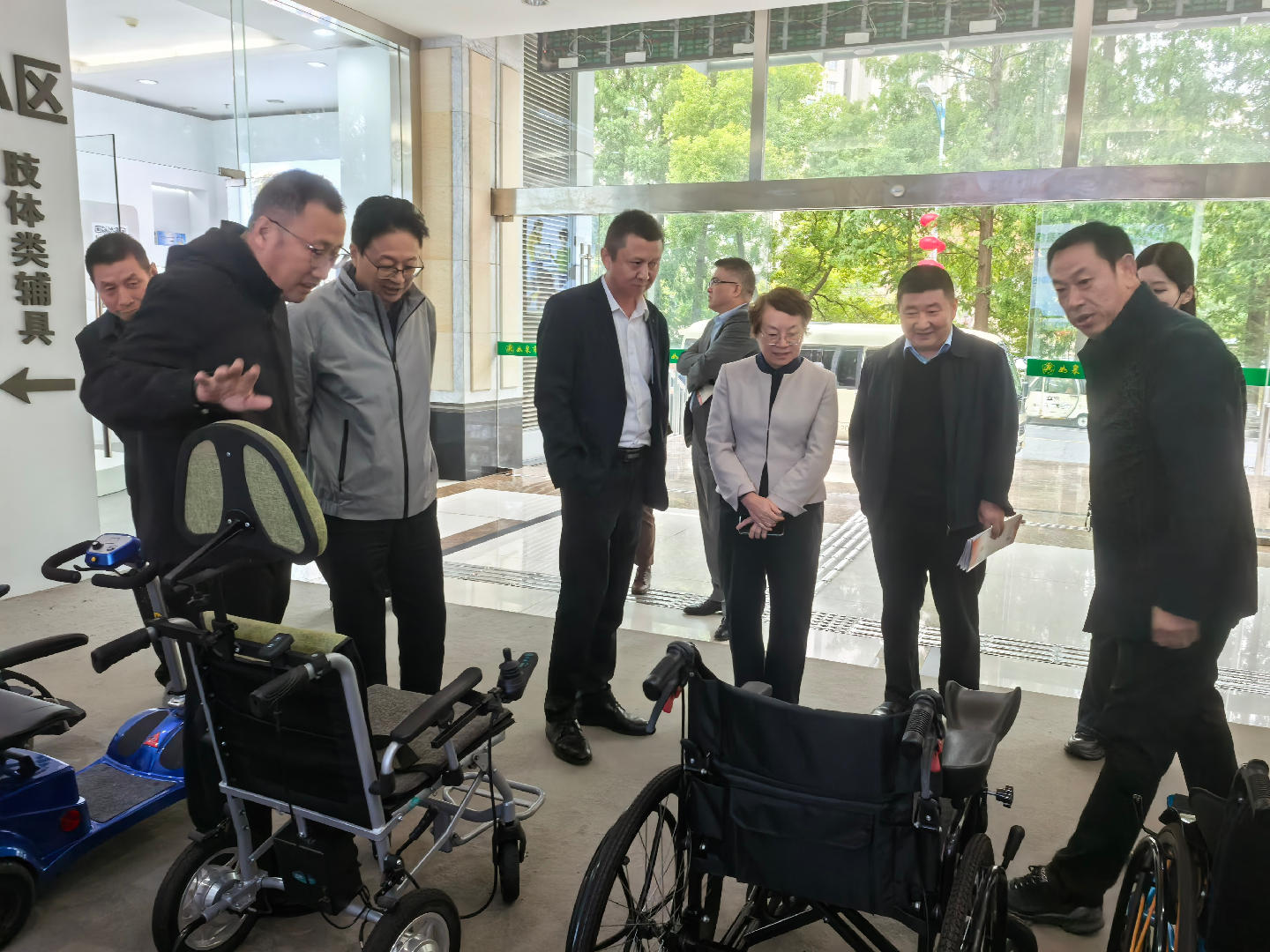 微信图片_20251022170016_9_560.jpg 微信图片_20251022170016_9_560.jpg