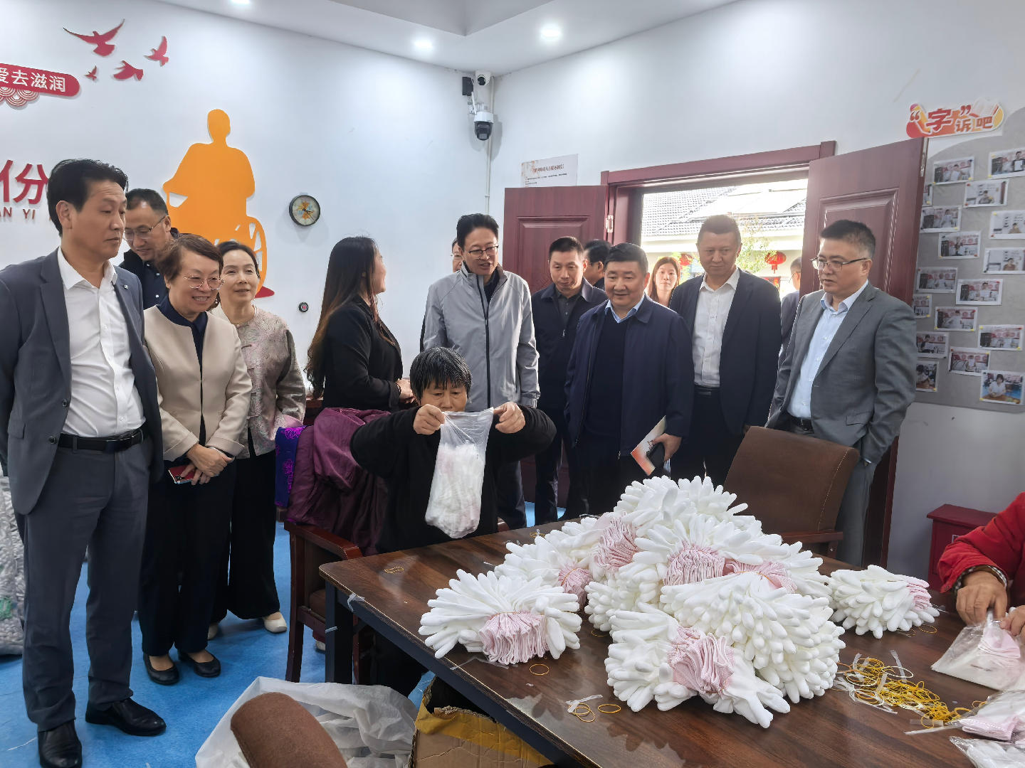 微信图片_20251022170017_11_560.jpg 微信图片_20251022170017_11_560.jpg